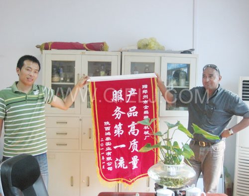 2011年7月25日，外國(guó)友人參觀考察我公司！明經(jīng)理等接待并陪同參觀！(圖2)