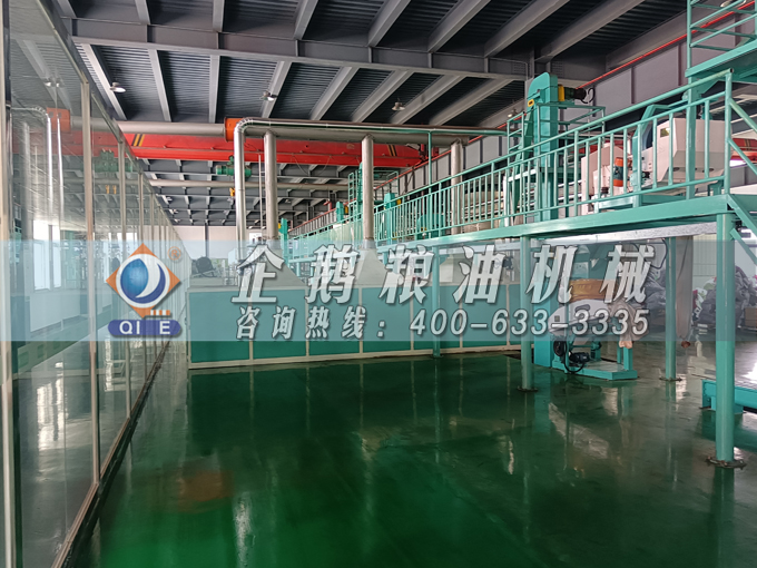 企鵝牌茶籽油雙螺桿榨油機(jī)，用心制造獲得客戶認(rèn)可(圖2)